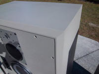 Click to enlarge to 2032 x 1524!