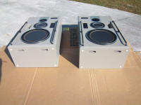 Click to enlarge to 2032 x 1524!