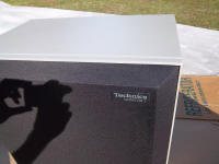 Click to enlarge to 2032 x 1524!